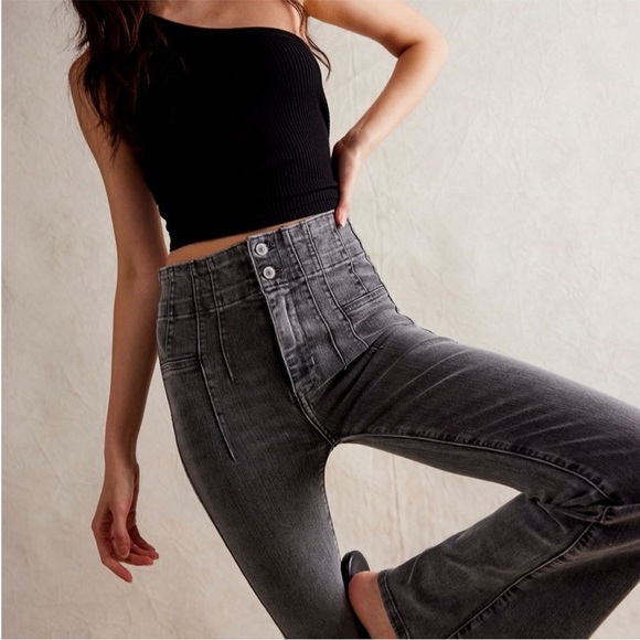We The Free Denim - We The Free Jayde Flare Jeans Ridge Black size 30